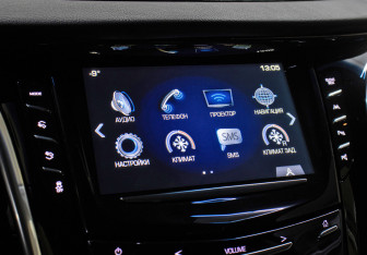 Подержанный автомобиль Cadillac Escalade Suv 2017 года (21 фото)