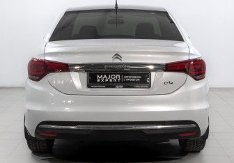 Подержанный автомобиль Citroen C4 Sedan 2021 года (6 фото)