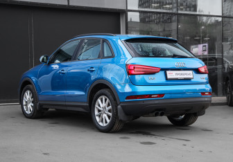 Подержанный автомобиль Audi Q3 2015 года (6 фото)