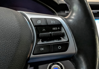 Подержанный автомобиль Hyundai Sonata 2018 года (26 фото)