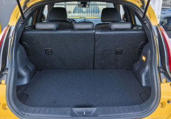 Подержанный автомобиль Nissan Juke 2014 года (9 фото)