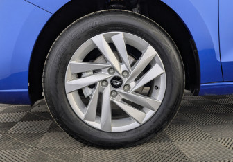 Новый Jetta VA3 2023 (7 фото)