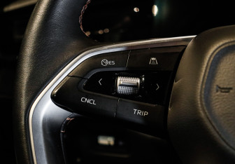 Подержанный автомобиль Geely Preface 2024 года (16 фото)