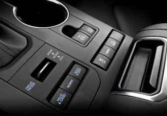 Подержанный автомобиль Toyota Highlander 2021 года (27 фото)