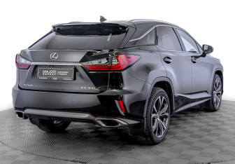 Подержанный автомобиль Lexus RX 2019 года (4 фото)