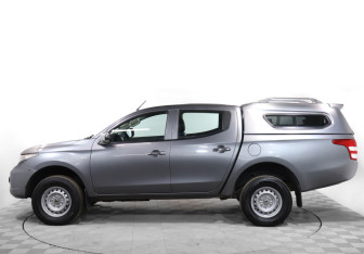 Подержанный автомобиль Mitsubishi L200 2018 года (8 фото)