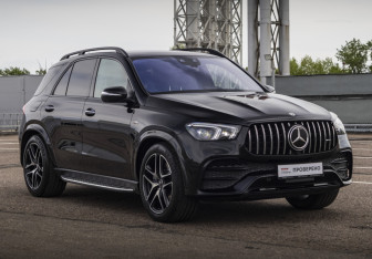 Подержанный автомобиль Mercedes-Benz GLE AMG 2023 года (36 фото)