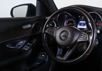 Подержанный автомобиль Mercedes-Benz GLC Coupe 2017 года (12 фото)