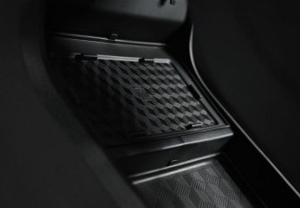 Подержанный автомобиль Exeed LX 2023 года (15 фото)