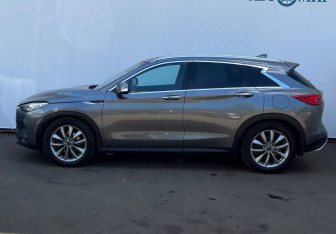 Подержанный автомобиль Infiniti QX50 2019 года (5 фото)