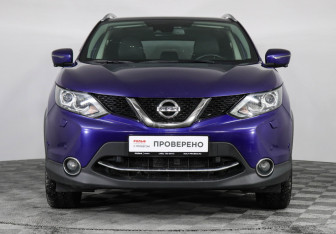 Подержанный автомобиль Nissan Qashqai 2018 года (2 фото)