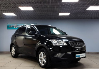 Подержанный автомобиль SsangYong Actyon 2011 года (3 фото)