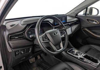 Подержанный автомобиль Москвич 3е 2023 года (15 фото)