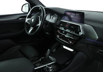 Подержанный автомобиль BMW X4 2021 года (9 фото)