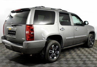 Подержанный автомобиль Chevrolet Tahoe 2008 года (3 фото)