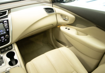 Подержанный автомобиль Nissan Murano Suv 2017 года (23 фото)