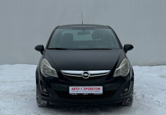 Подержанный автомобиль Opel Corsa 2011 года (2 фото)