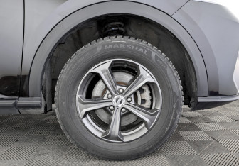 Подержанный автомобиль Haval F7 2022 года (18 фото)