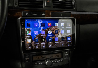 Подержанный автомобиль Toyota Avensis Sedan 2004 года (19 фото)