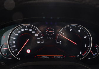 Подержанный автомобиль BMW X3 2019 года (13 фото)