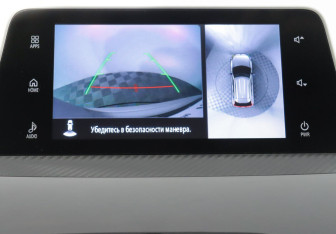 Подержанный автомобиль Mitsubishi Eclipse Cross 2018 года (11 фото)