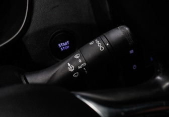 Подержанный автомобиль Renault Arkana 2021 года (18 фото)