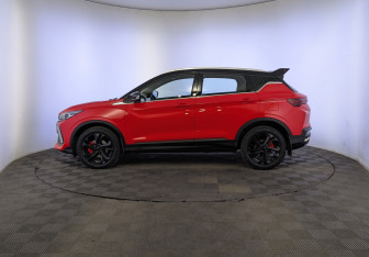 Подержанный автомобиль Geely Coolray 2024 года (8 фото)