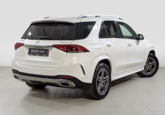 Подержанный автомобиль Mercedes-Benz GLE 2019 года (5 фото)