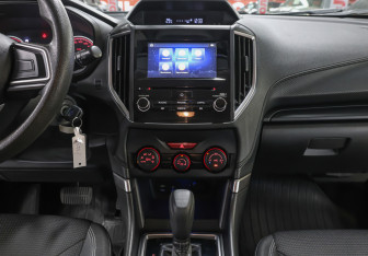 Подержанный автомобиль Subaru Forester Suv 2020 года (17 фото)