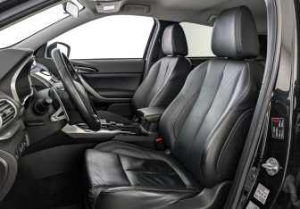 Подержанный автомобиль Mitsubishi Eclipse Cross 2019 года (20 фото)