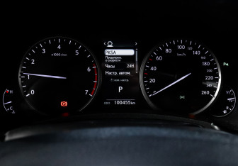 Подержанный автомобиль Lexus NX 2019 года (11 фото)