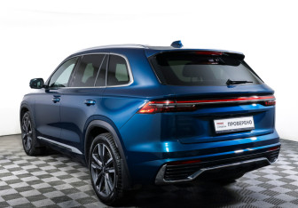 Подержанный автомобиль Geely Monjaro 2024 года (7 фото)