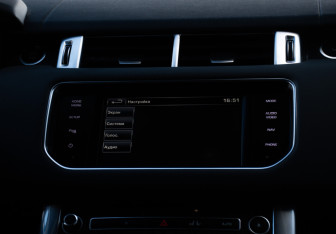 Подержанный автомобиль Land Rover Range Rover Sport 2014 года (18 фото)
