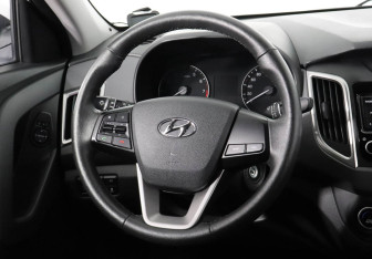 Подержанный автомобиль Hyundai Creta 2020 года (12 фото)