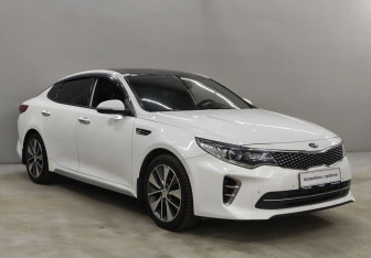 Подержанный автомобиль Kia Optima Sedan 2016 года (3 фото)