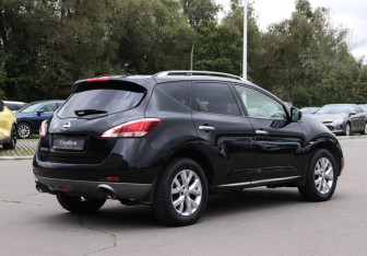 Подержанный автомобиль Nissan Murano Suv 2013 года (5 фото)