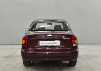 Подержанный автомобиль Chevrolet Lanos 2008 года (6 фото)