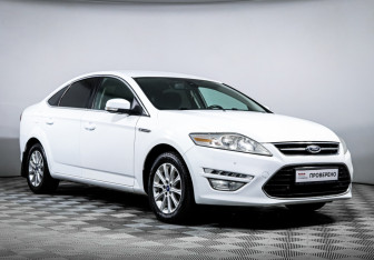Подержанный автомобиль Ford Mondeo Sedan 2012 года (3 фото)