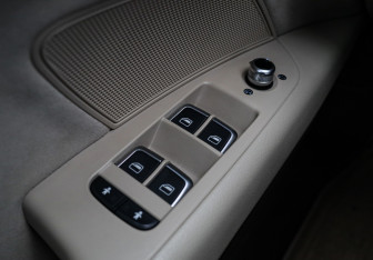 Подержанный автомобиль Audi A7 2016 года (18 фото)