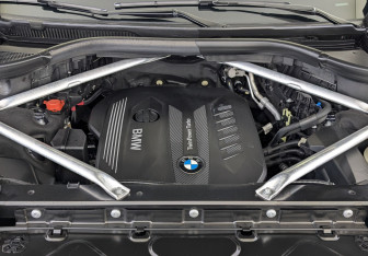 Подержанный автомобиль BMW X7 2019 года (9 фото)