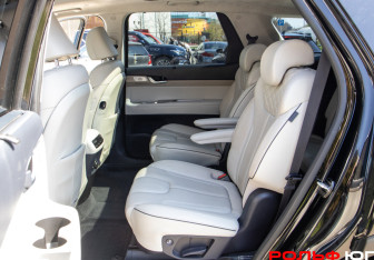 Подержанный автомобиль Hyundai Palisade 2019 года (8 фото)