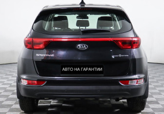 Подержанный автомобиль Kia Sportage 2017 года (4 фото)