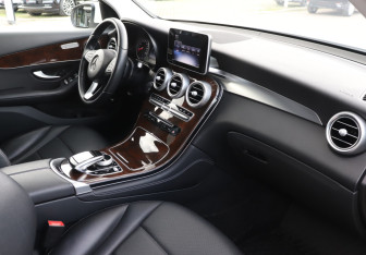 Подержанный автомобиль Mercedes-Benz GLC Coupe 2016 года (9 фото)