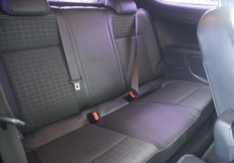 Подержанный автомобиль Opel Astra Hatchback 2012 года (10 фото)