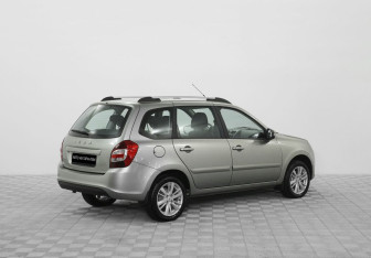 Подержанный автомобиль LADA (ВАЗ) Granta Wagon 2022 года (4 фото)