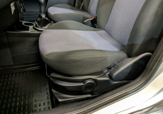 Подержанный автомобиль Ford Fusion 2010 года (20 фото)