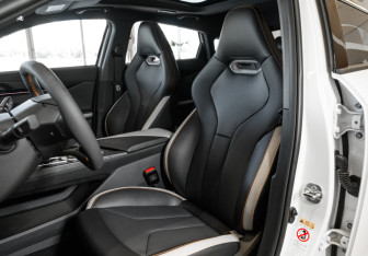 Новый Changan UNI-V 2024 (30 фото)