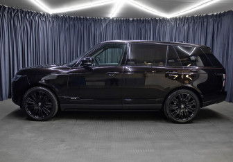 Подержанный автомобиль Land Rover Range Rover 2020 года (8 фото)
