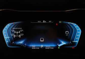 Подержанный автомобиль Geely Tugella 2022 года (11 фото)