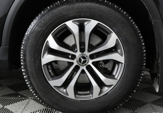 Подержанный автомобиль Mercedes-Benz GLC Coupe 2020 года (21 фото)